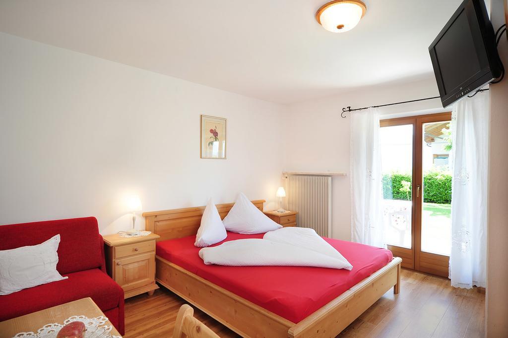 Haus Rosengarten Tirolo Oda fotoğraf